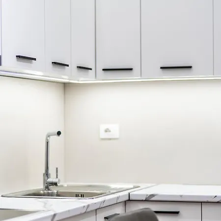 Modern 2br At New Bazaar - Lejlighed