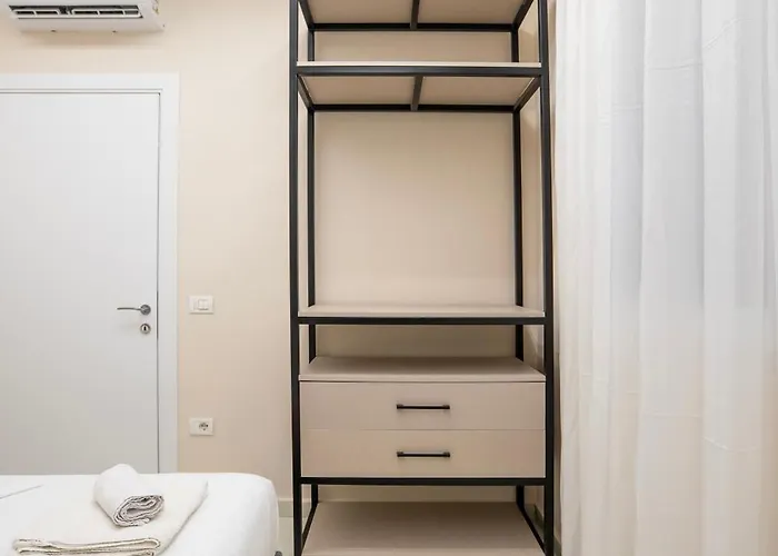 Apartment Modern 2br At New Bazaar -