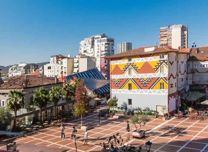 Apartment Modern 2br At New Bazaar - *