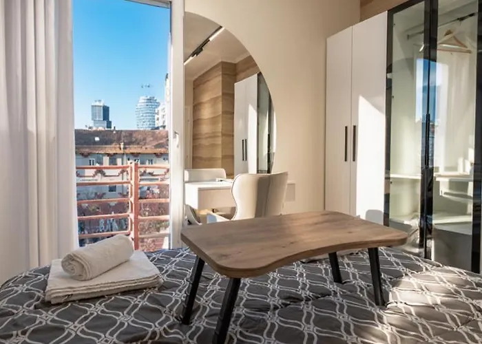 Modern 2br At New Bazaar - Apartment *