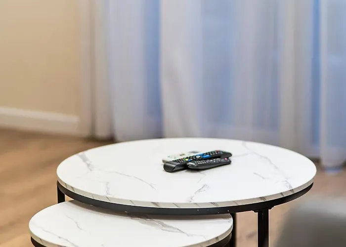 Modern 2br At New Bazaar - Tirana