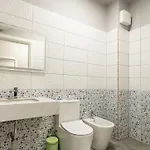 公寓 Modern 2br At New Bazaar - 地拉那