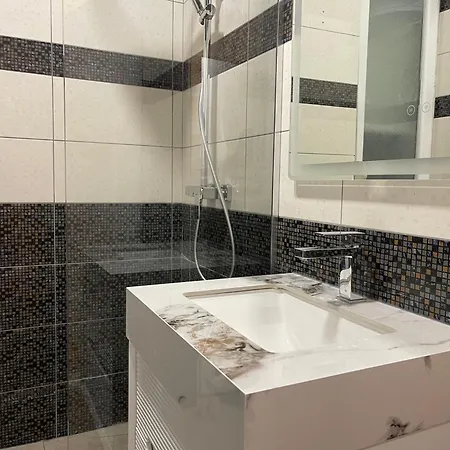 Apartment Gem In The Heart Of Tirana