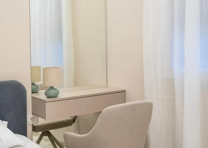 Apartment Modern 2br At New Bazaar -