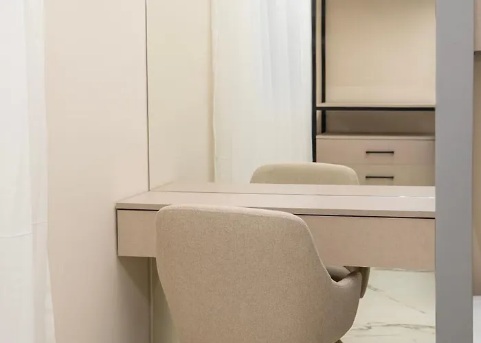 Modern 2br At New Bazaar - アパート