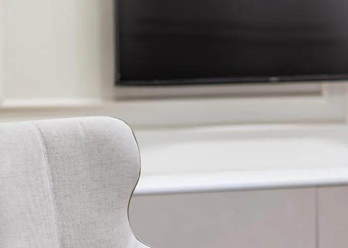 Modern 2br At New Bazaar -